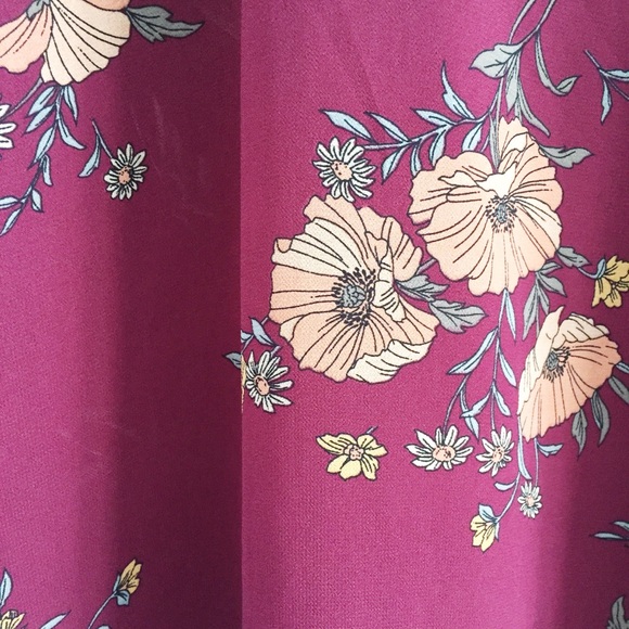 🛑Beautiful long sleeve flowy chiffon dress. - Picture 5 of 7